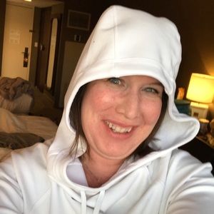 Meet your Posher, Jean